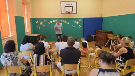 Sprejem prvošolcev v Lokvi; Vir: Občina Sežana